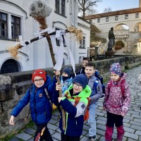 Vítáme jaro: Výukový program v Klíčku a vynášení Morany