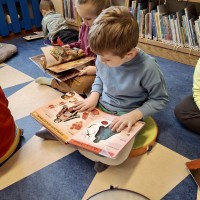 Návštěva knihovny Eduarda Petišky – svět příběhů pro naše nejmenší