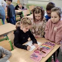 Předškoláci na průzkumu ve škole