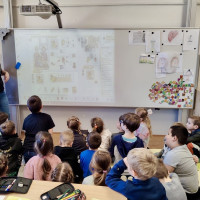 Předškoláci na průzkumu ve škole